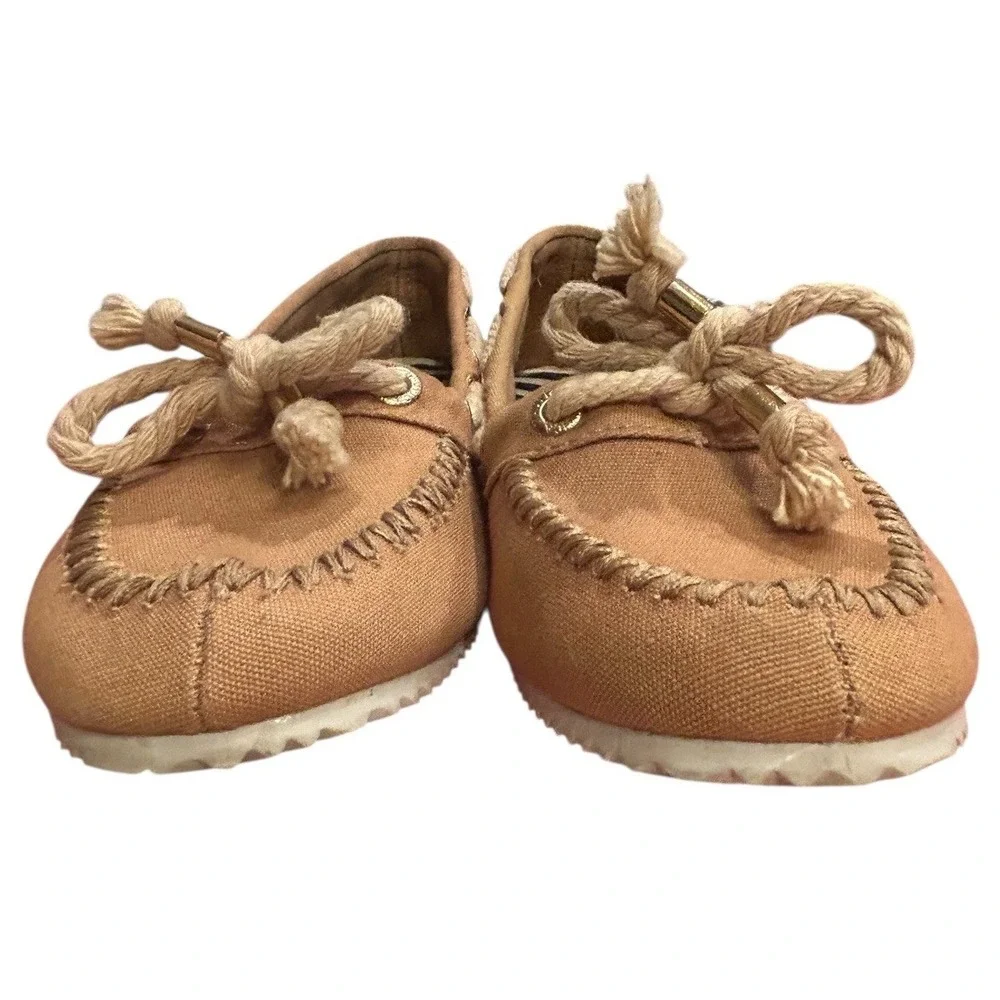 Nautica Canvas Slip On Boat Shoes Women's Size 6M Light Brown Rope Accents